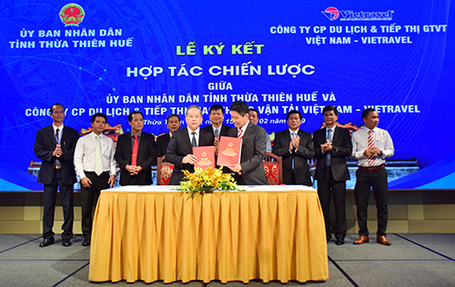 Lễ ký kết hợp tác giữa UBND tỉnh Thừa Thiên Huế và Công ty Vietravel